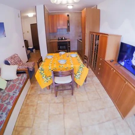 Apartment Triangolo