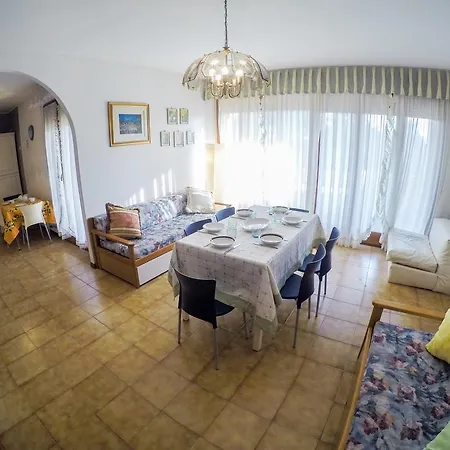 Apartment Triangolo *